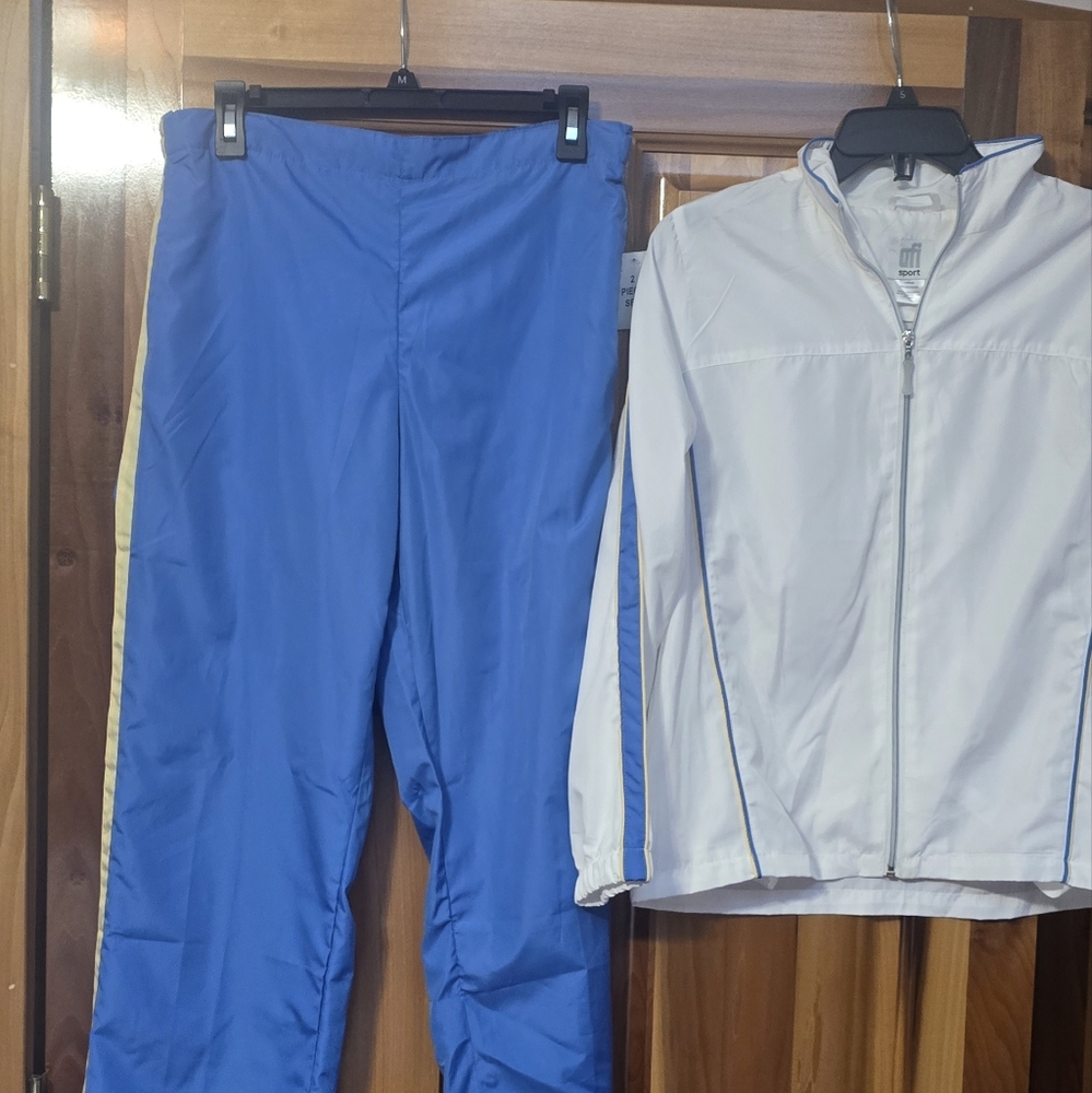 Jogging suit
